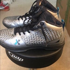 J Crossovers (Jamal crawfords)